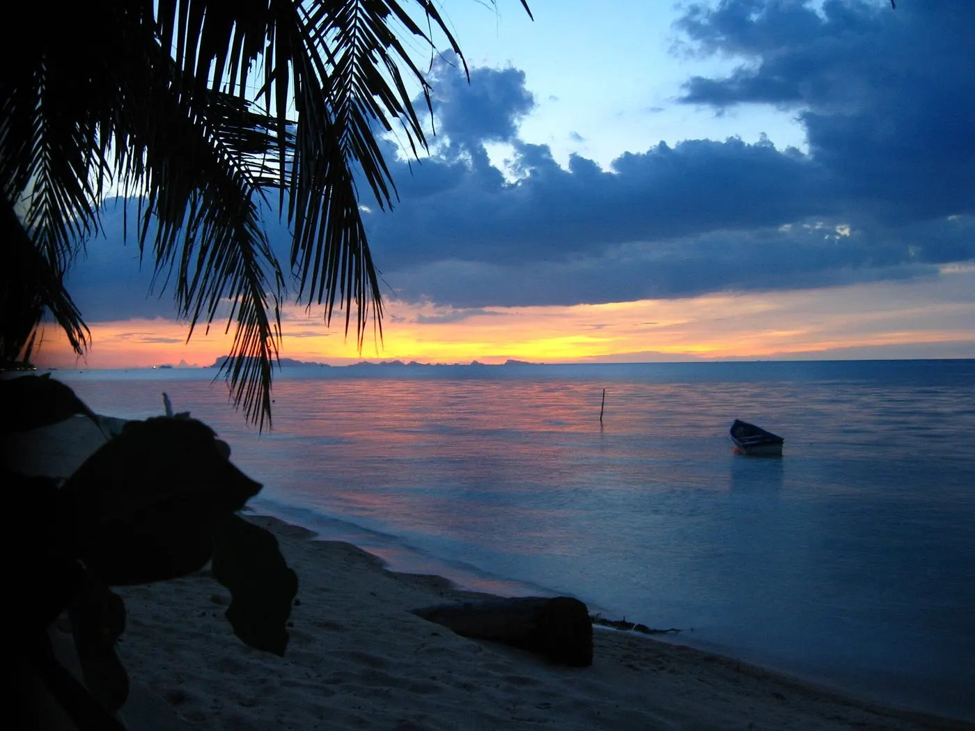 Ban Po Beach