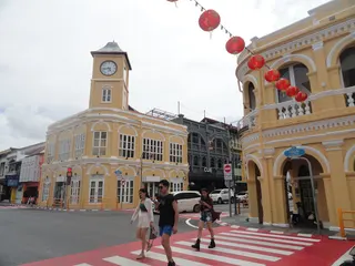 Sunday Walking Street (Phuket Town)
