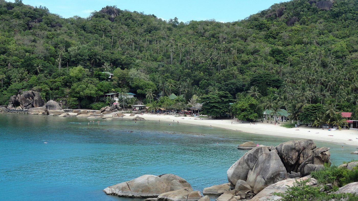 Silver Beach (Crystal Bay)