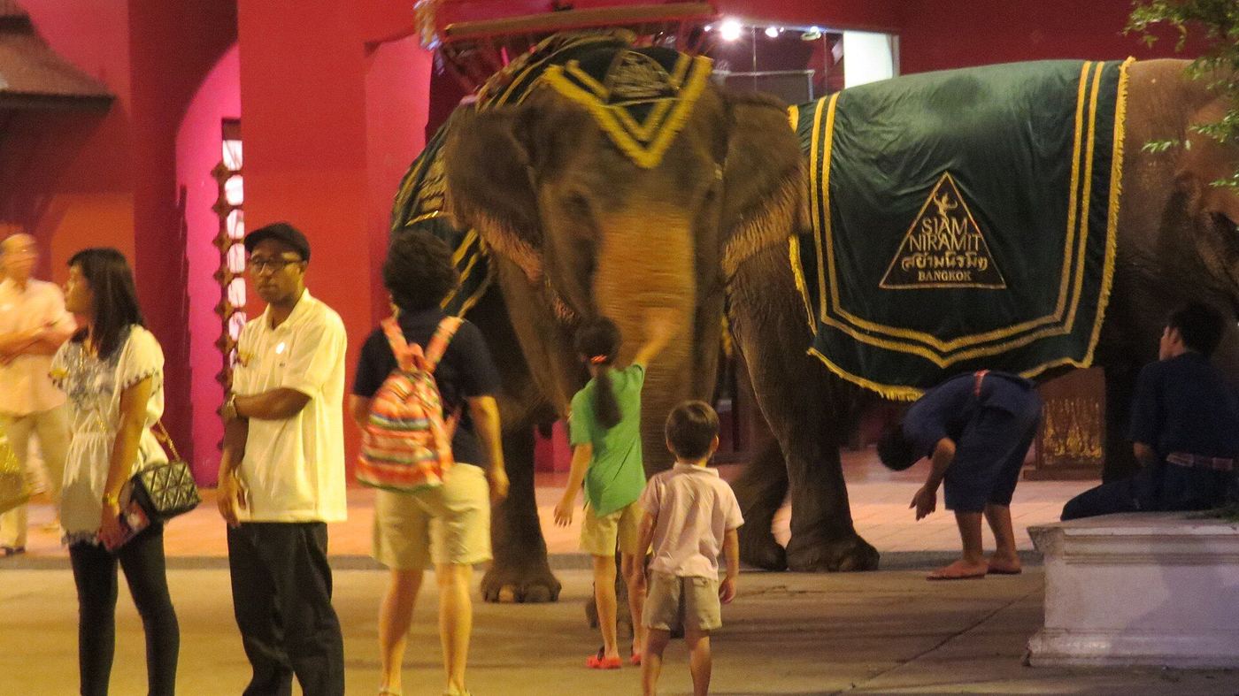 Siam Niramit Show & Dinner